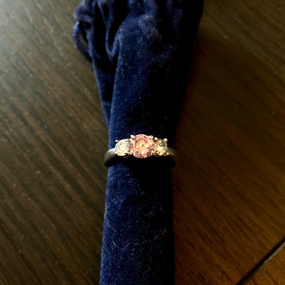 NWT 🎀 Sterling Silver Pink Crystal Ring - 6 - Picture 6 of 6
